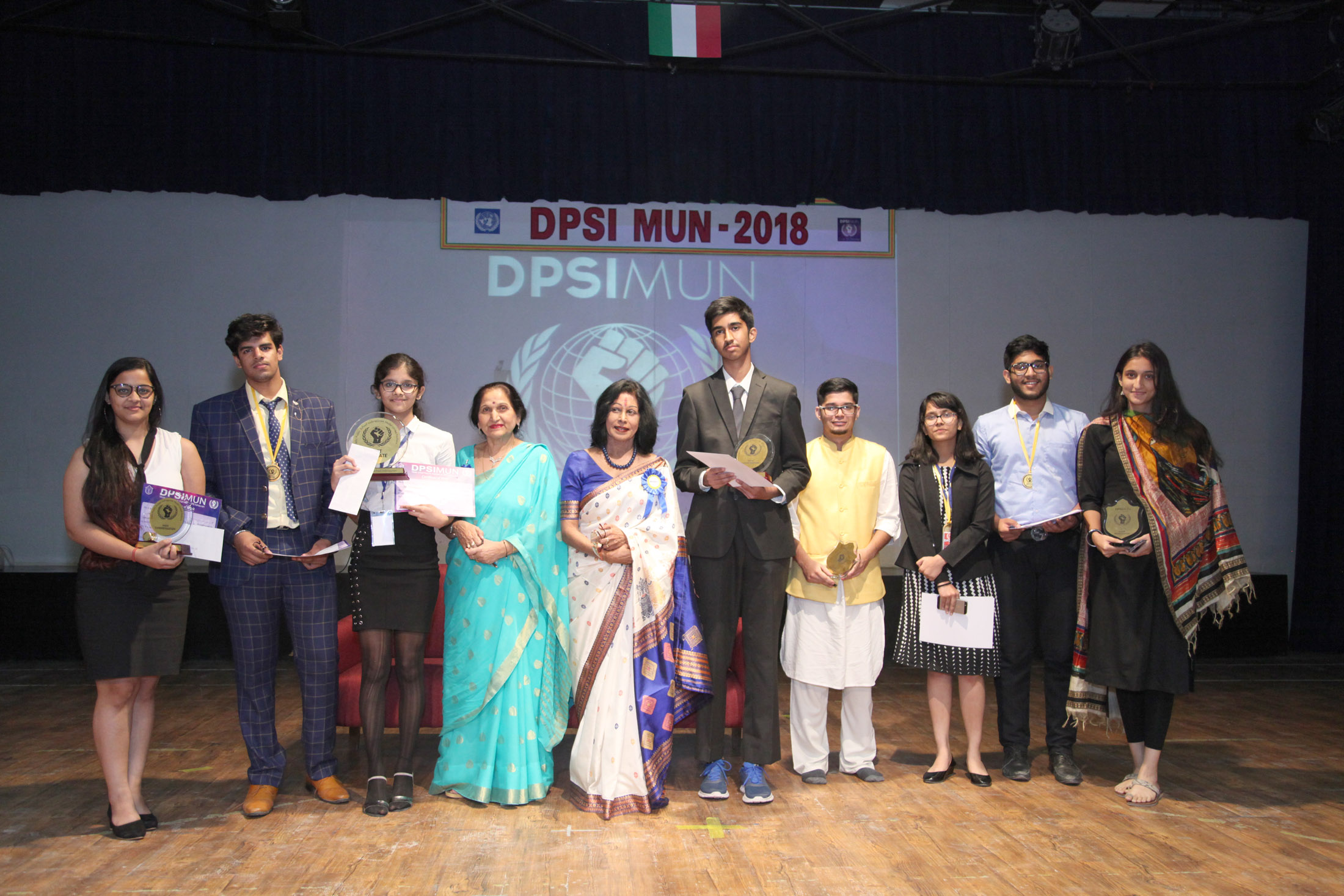 DPS Indirapuram holds DPSI MUN 2018